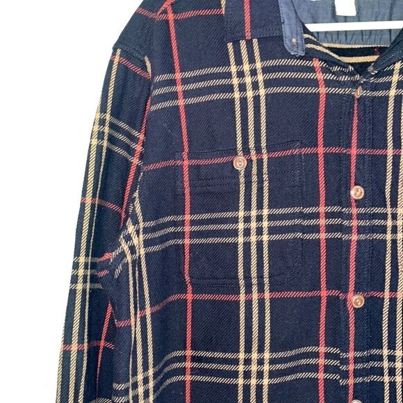 Old navy flannel  - Picture 5 of 10